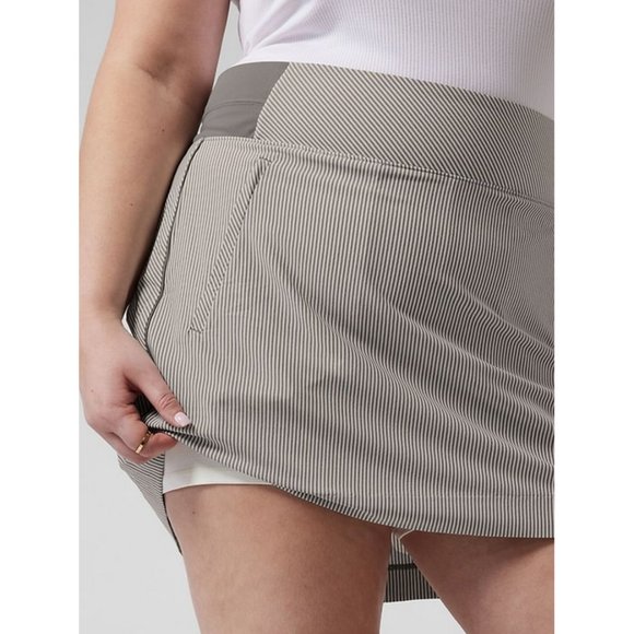 Athleta 'Brooklyn' Textured 16" Skort Athleisure Workout Casual Beach - Picture 2 of 16